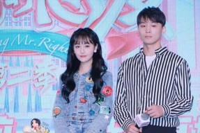 吃瓜娱乐圈恋情,娱乐圈瓜田里的甜蜜邂逅